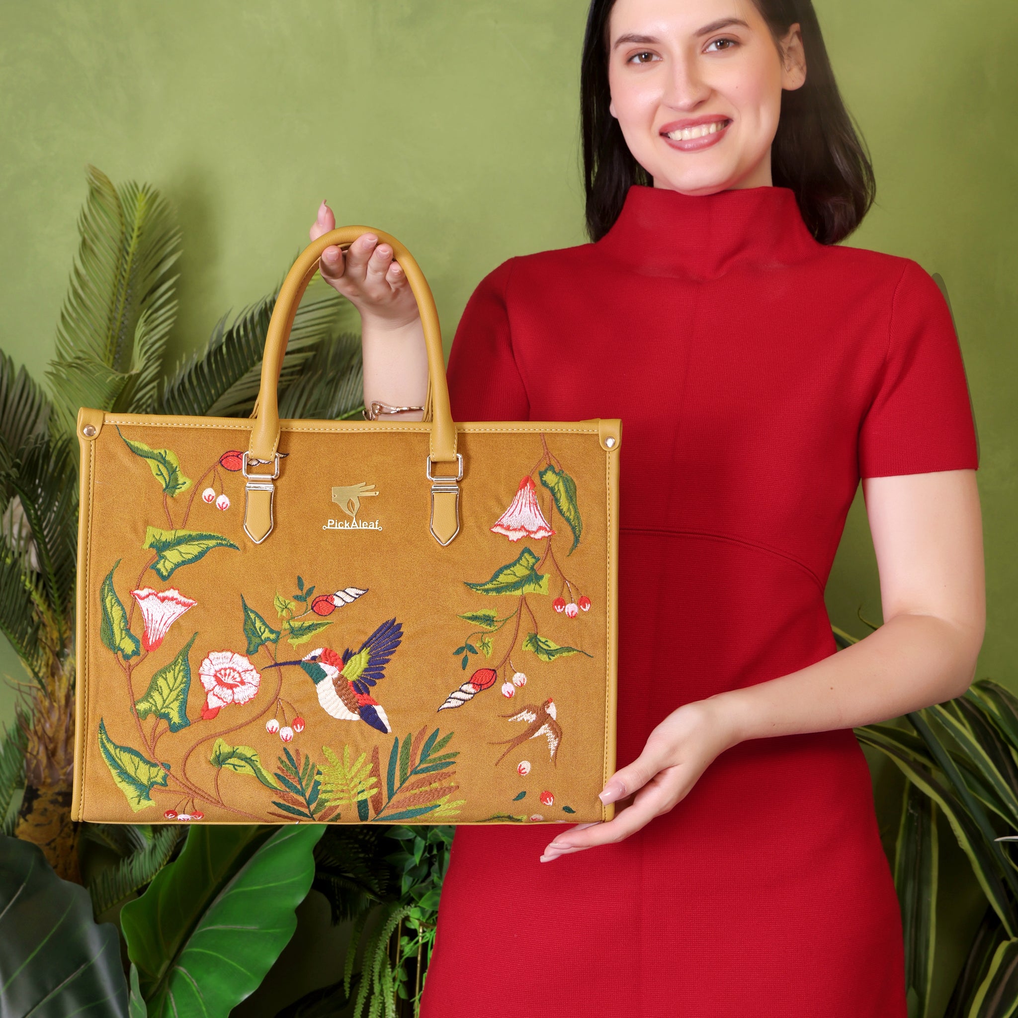 Gold Embroidery Flora Shoulder Bag
