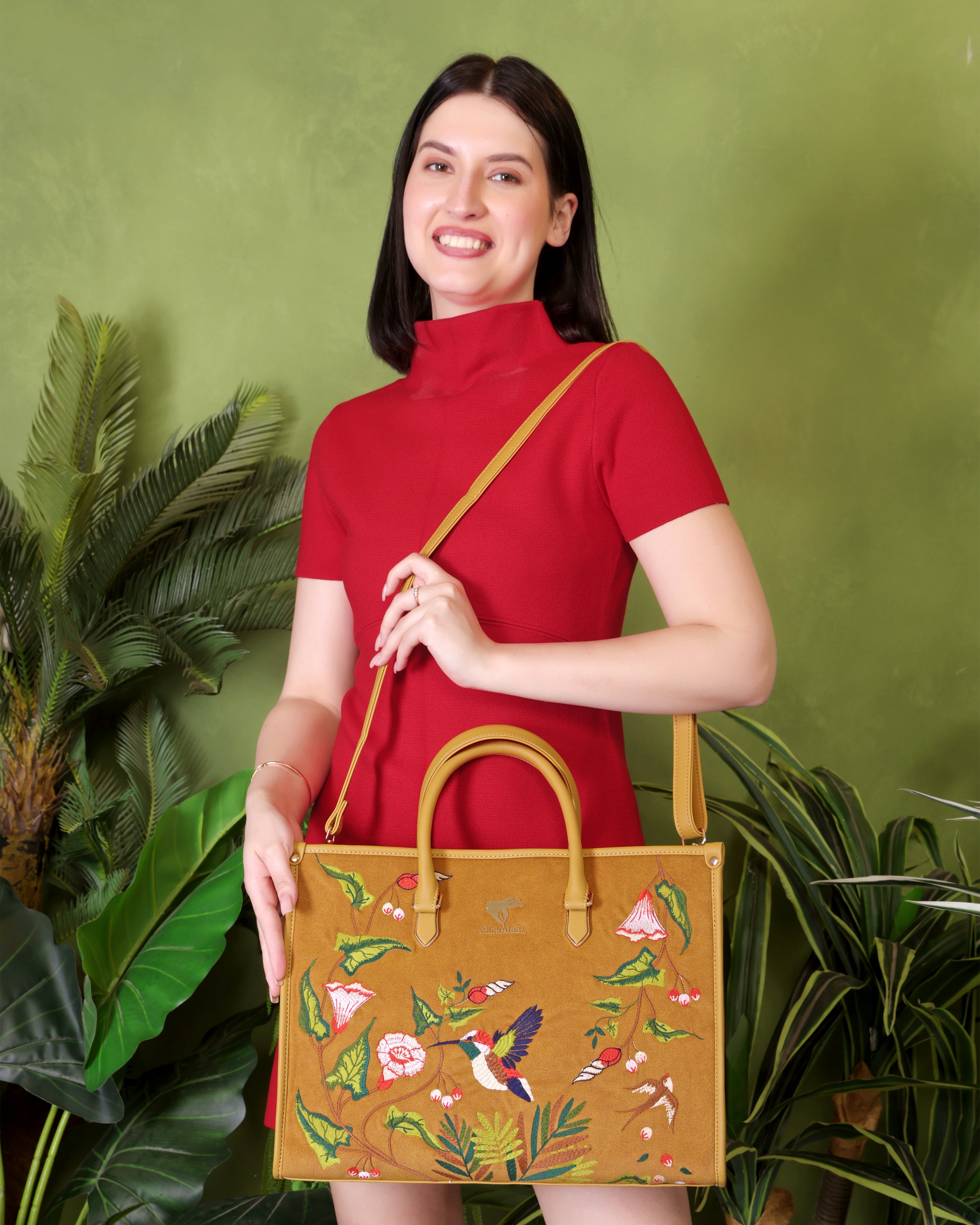 Gold Embroidery Flora Shoulder Bag